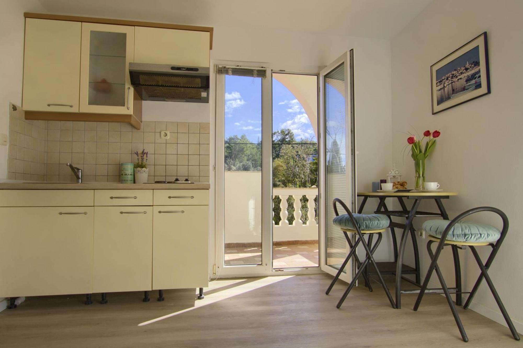 Sunshine Place By The Beach Lukoran Zimmer foto