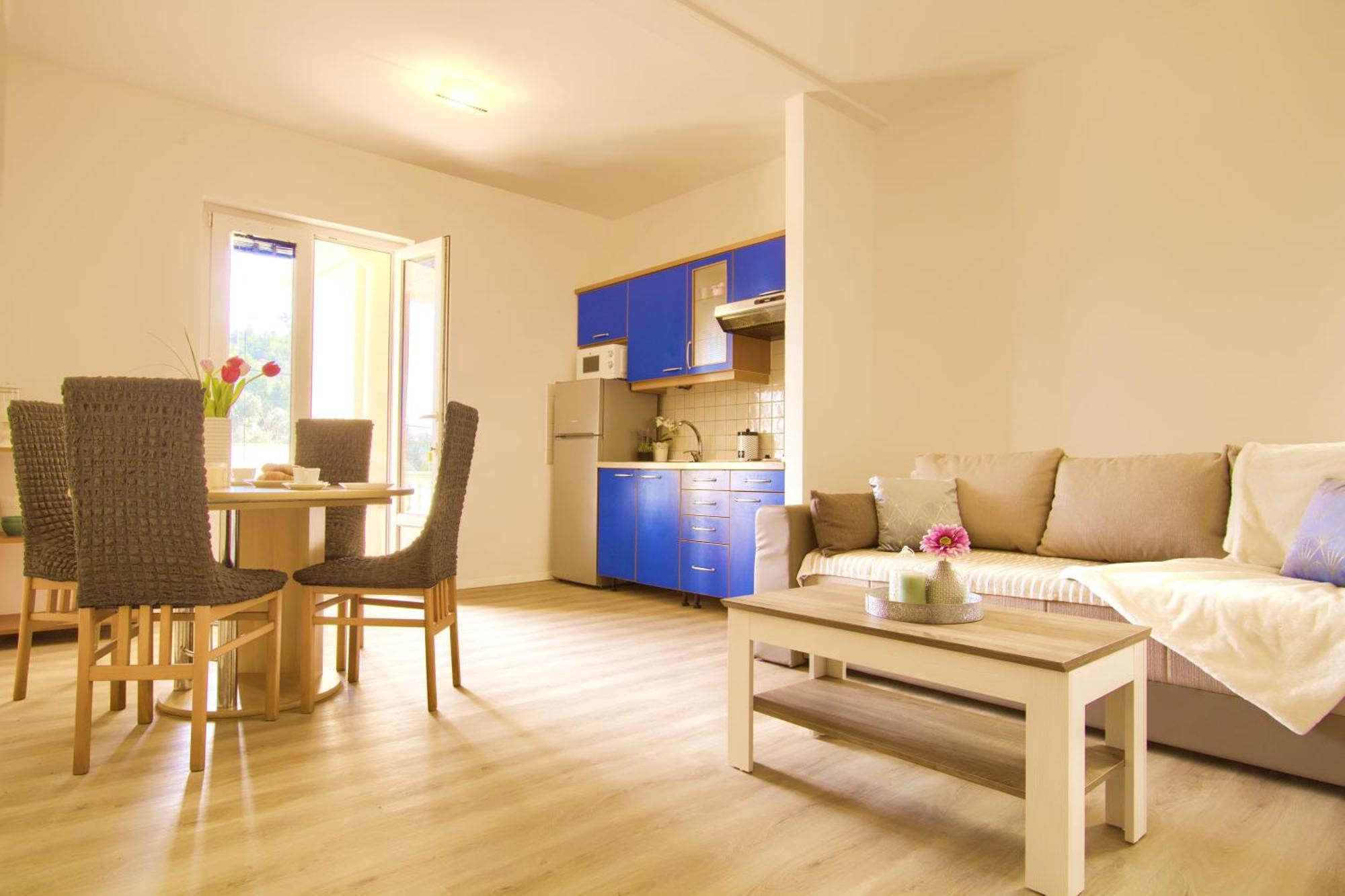 Sunshine Place By The Beach Lukoran Zimmer foto